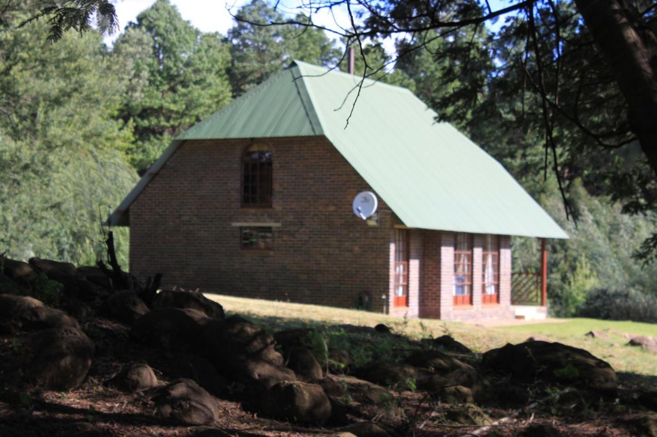 Stoneyhall Farm Accommodation Underberg Buitenkant foto