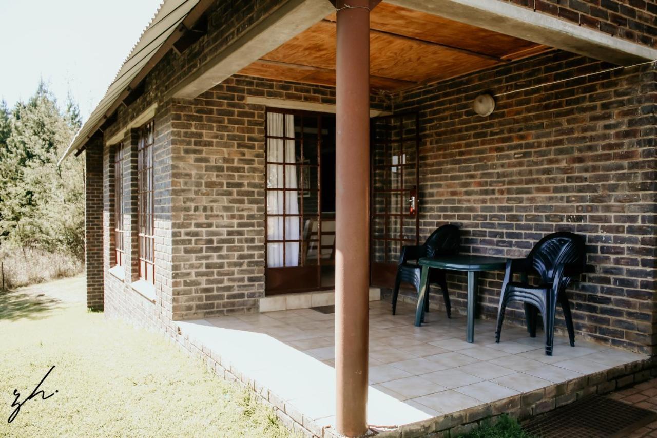 Stoneyhall Farm Accommodation Underberg Buitenkant foto